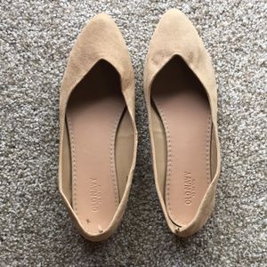Old Navy Tan flats